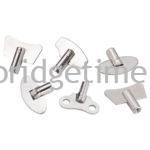 Assortment of 100 Nickelled Keys for Alarm Clock