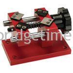 Bezel Removing Tool with 4 Hardened Blades