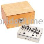 Chain Link Disc Cutter Set of 8 in a Wood Box
