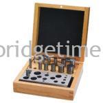 Disc Cutter Set of 14 in a Wood Box